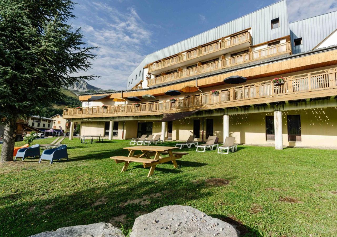 Village Vacances Atc Routes Du Monde Saint-Francois-Longchamp Exterior photo