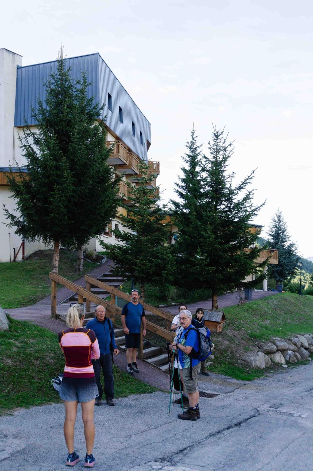Village Vacances Atc Routes Du Monde Saint-Francois-Longchamp Exterior photo